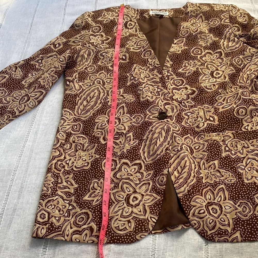 Alfred Dunner vintage oversized blazer. - Picture 8 of 13